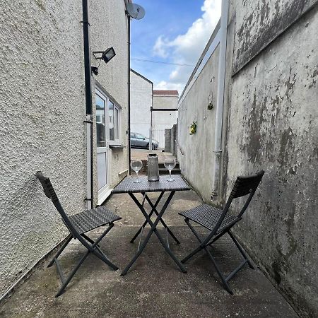 Dream Weaver Apartment Swansea Exteriör bild