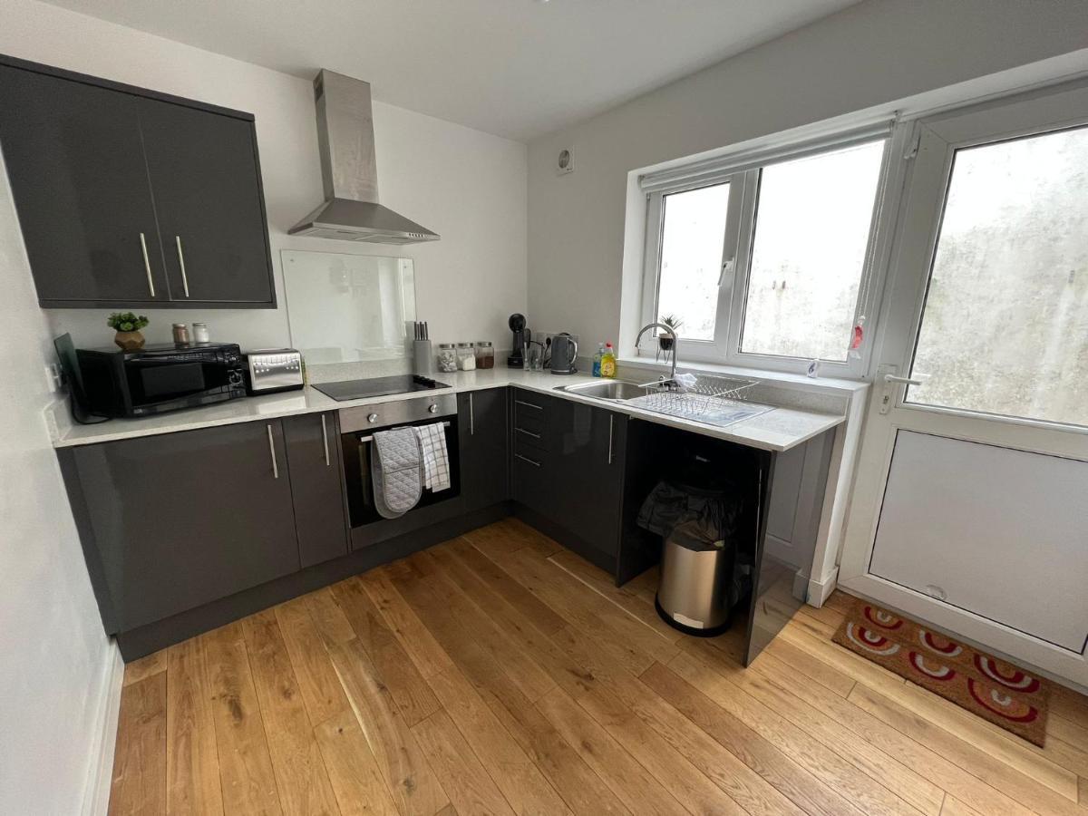 Dream Weaver Apartment Swansea Exteriör bild