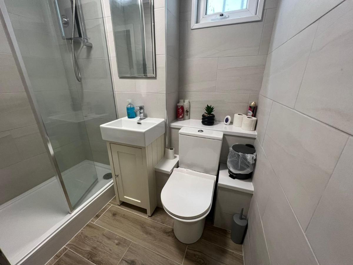 Dream Weaver Apartment Swansea Exteriör bild